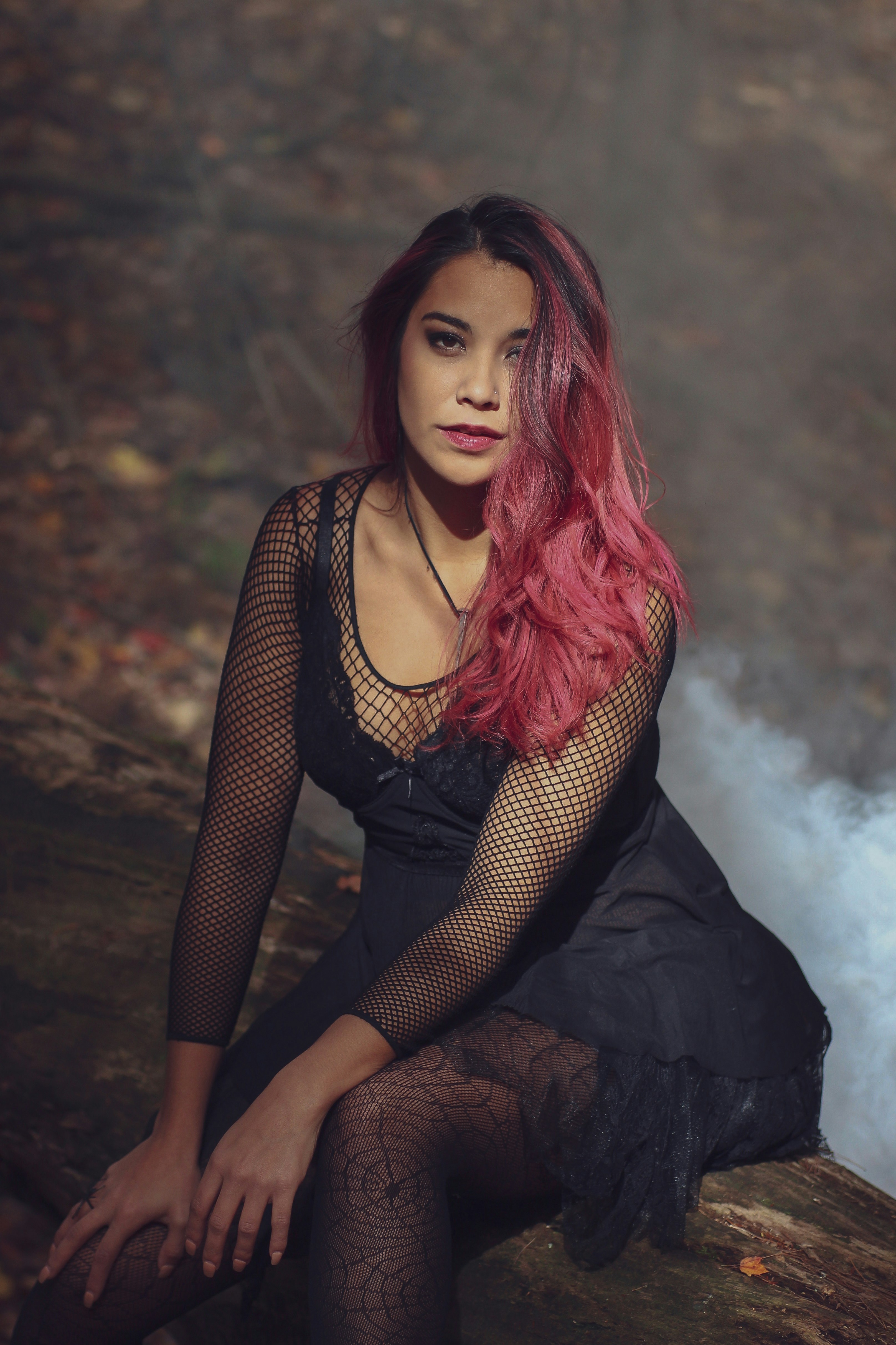 women's black sleeveless dress