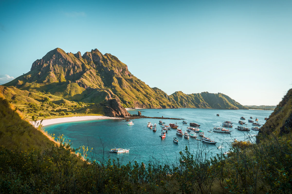 Padar Island Sunrise Trek & Manta Point Drift Snorkel