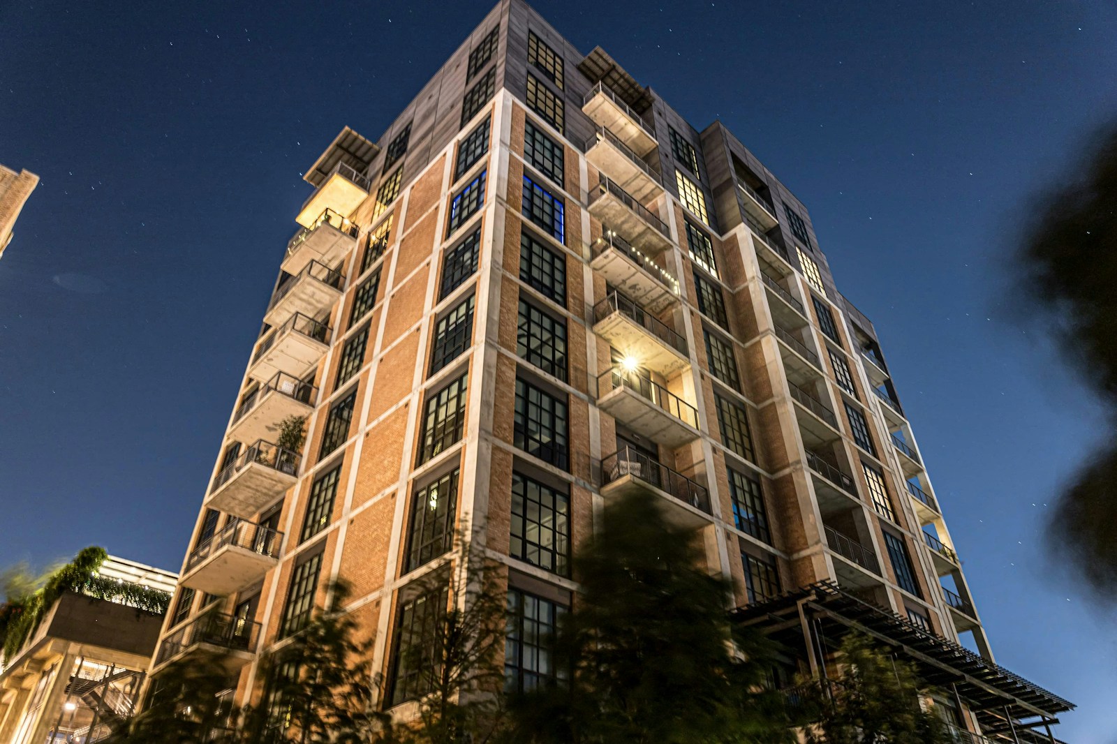 🏢 Pros and Cons of Buying a Pre-Construction Condo in Ottawa (2025 Guide)