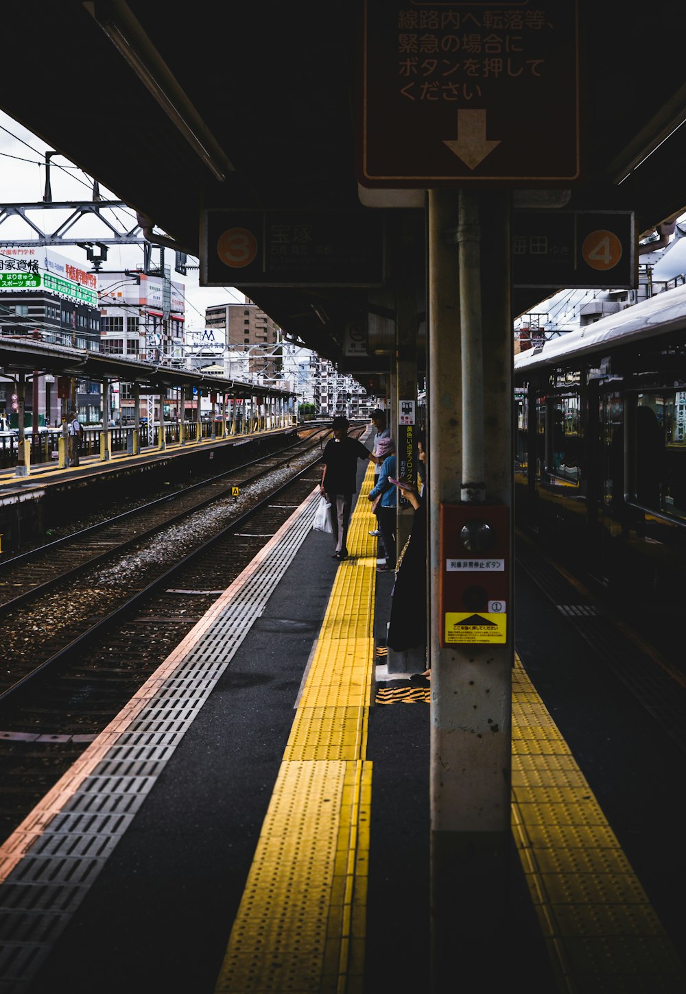 gray and yellow train station