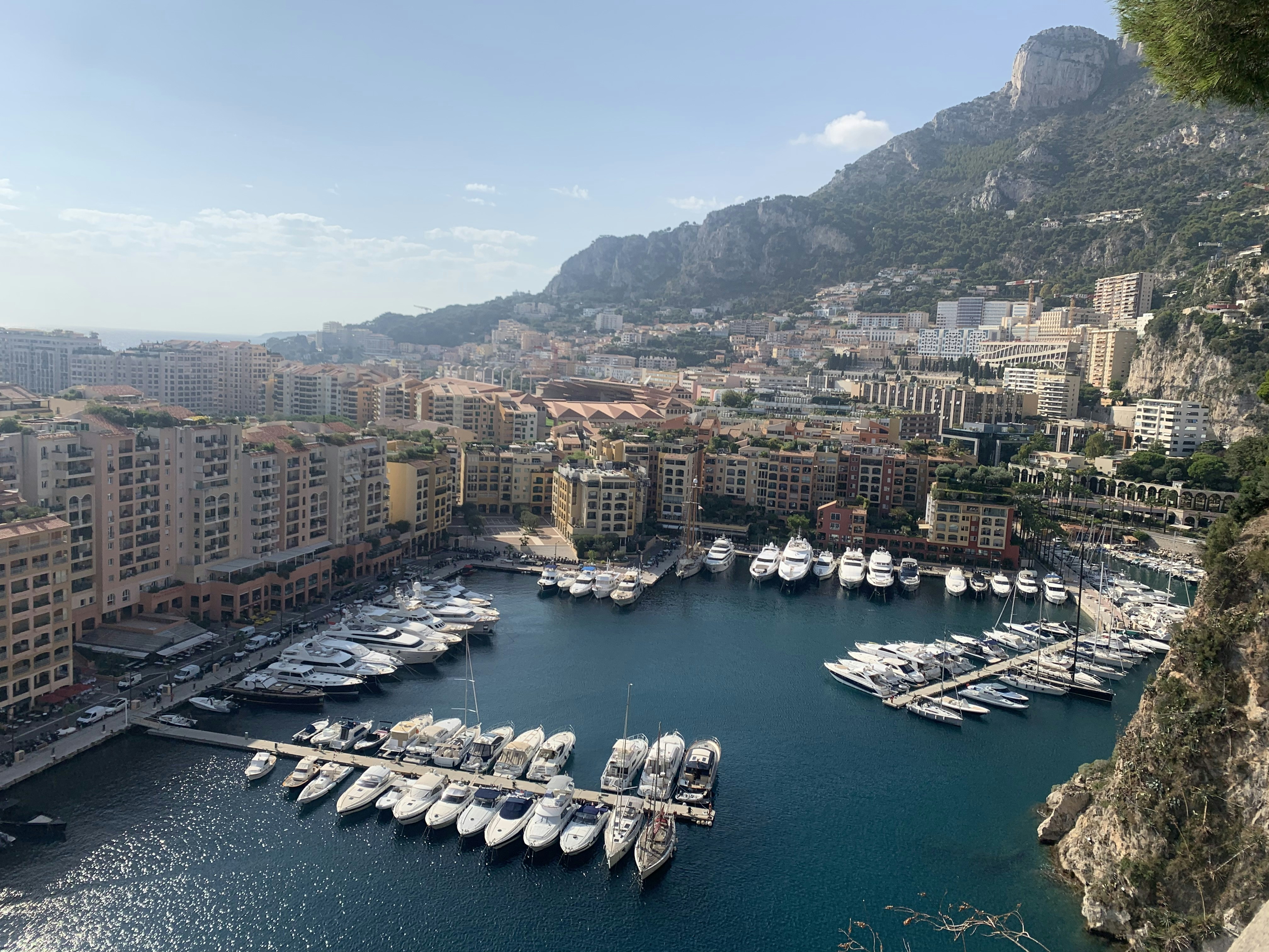 Stay online in the Monaco with a prepaid eSIM from eSIMlii. Instant activation, no roaming charges, and reliable coverage.