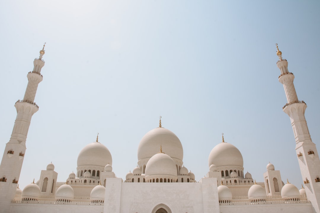 Landmark photo spot Sheikh Zayed Grand Mosque Center - شارع - ٥ - Abu Dhabi - United Arab Emirates Corniche Beach - Abu Dhabi - United Arab Emirates