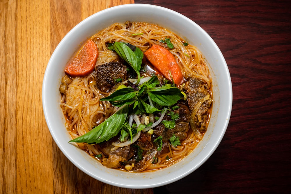 noodles with meat and vegetable