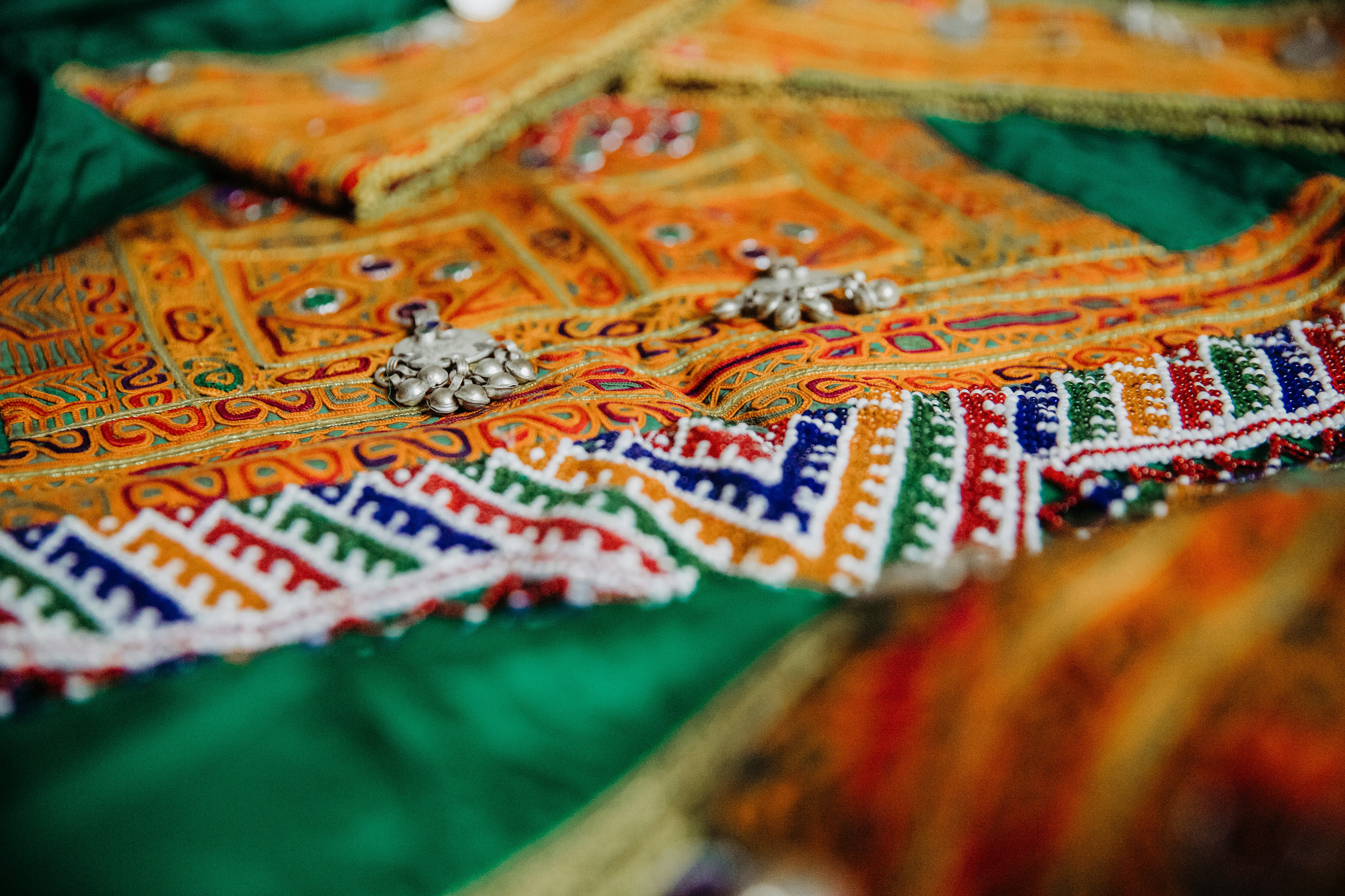 Photo 1571953585082 Be28e9606b54?ixid=M3w0MzUxNjF8MHwxfHNlYXJjaHwyMHx8SGltYWxheWFuJTIwY3JhZnRzfGVufDB8fHx8MTc2NzQ1OTU0MHww&ixlib=rb 4.1