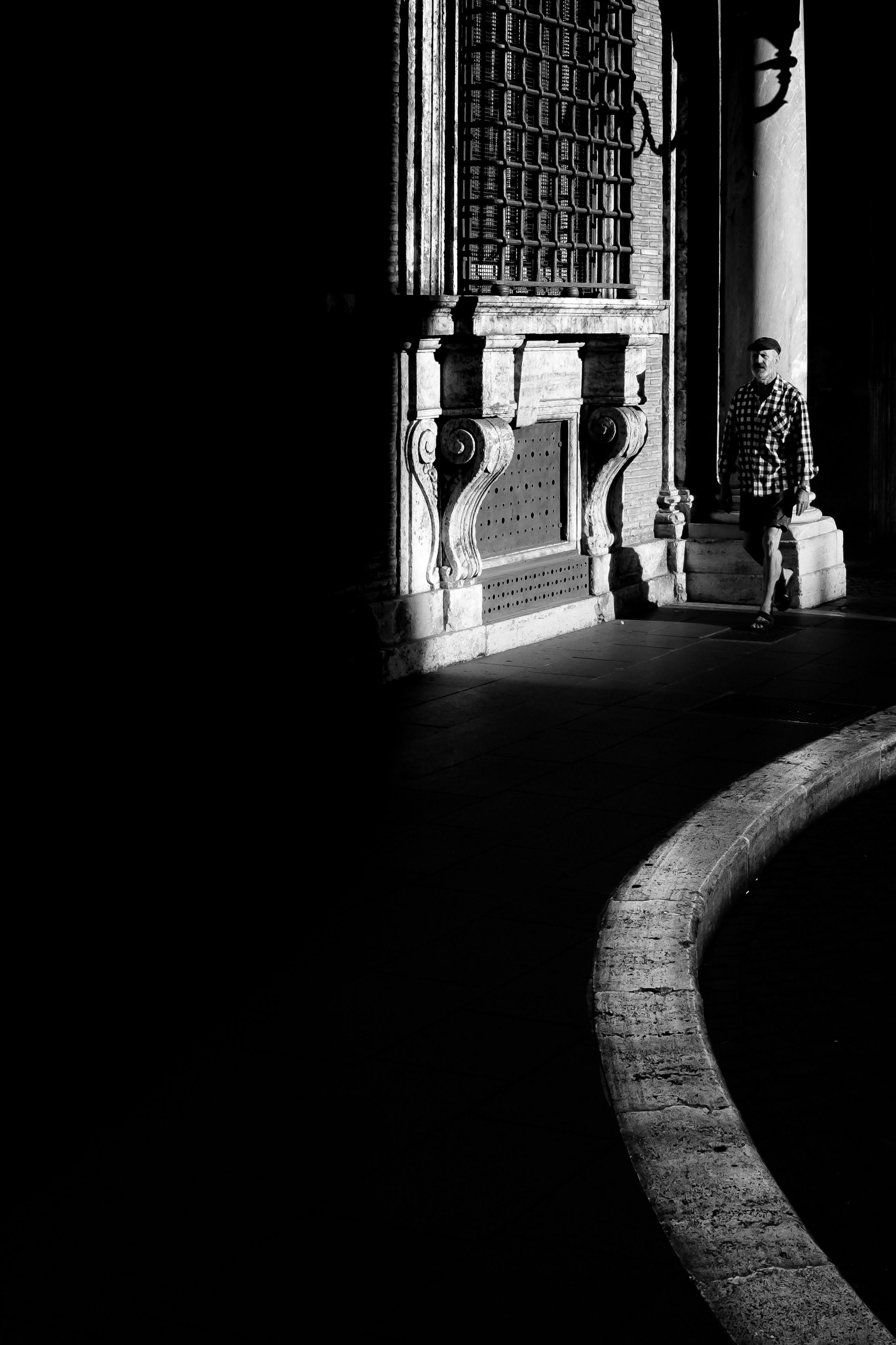 Photo by thestreetsmoment