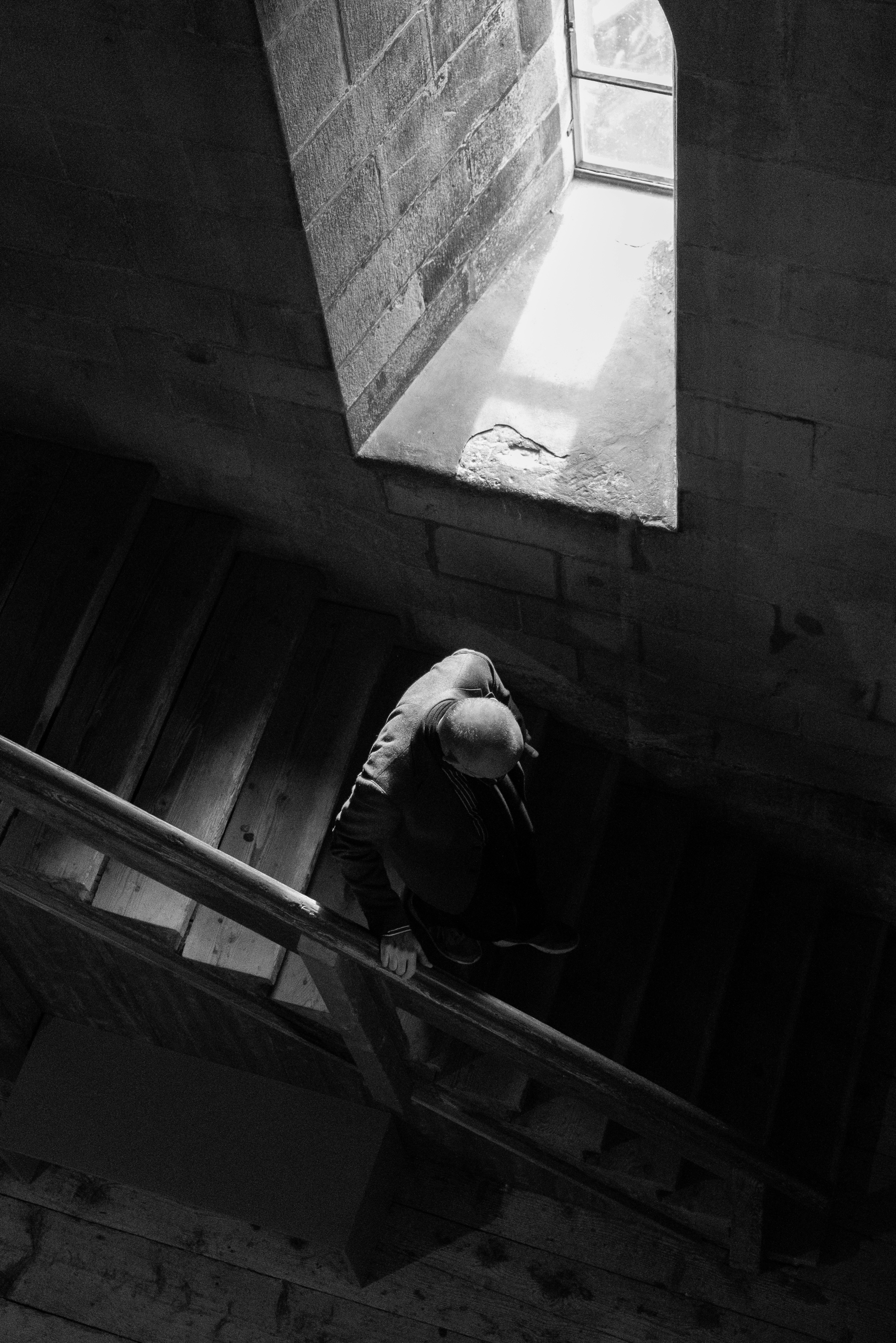 photo-1571995122268-f9812be15686?ixid=M3