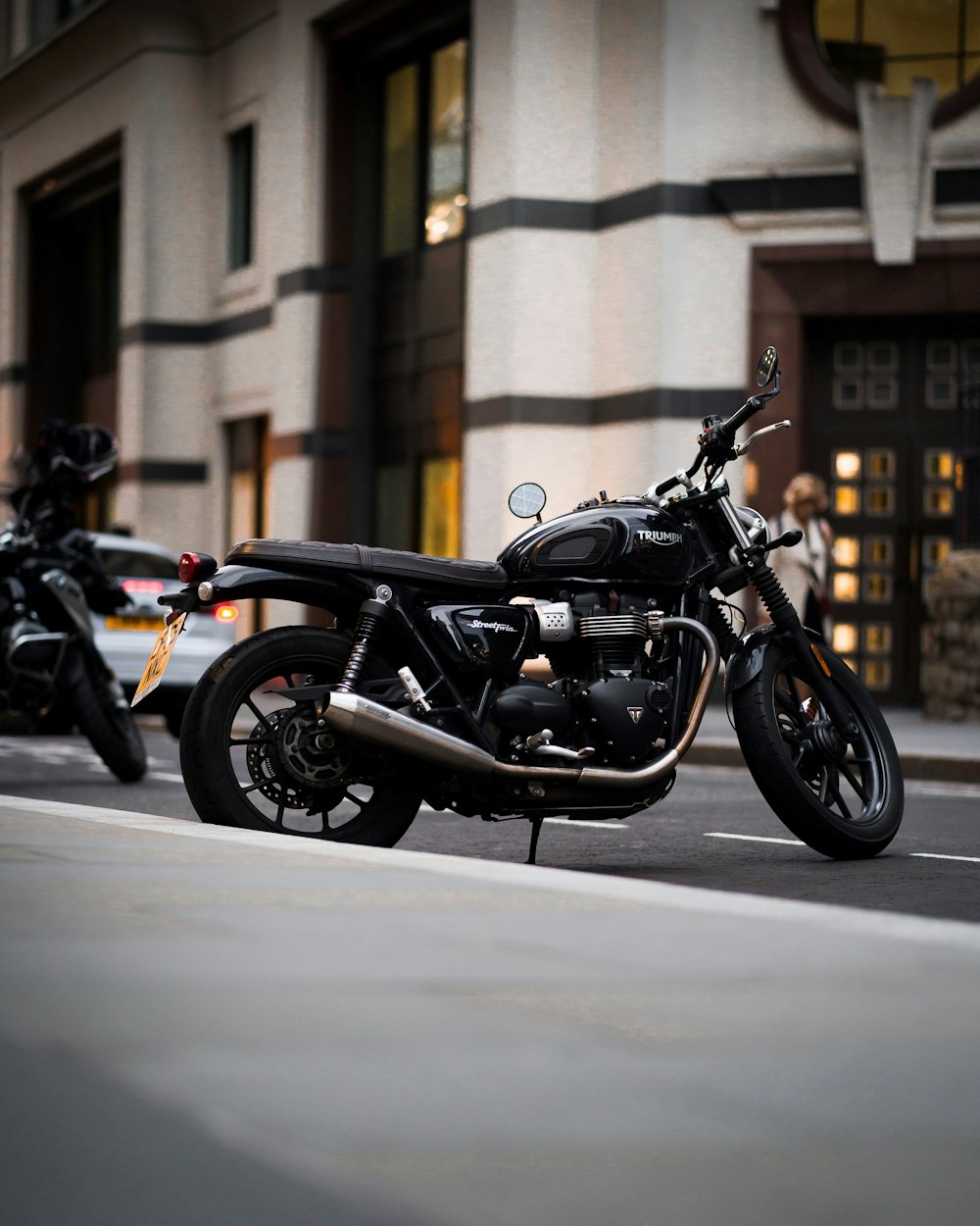 black cruiser motorcycle