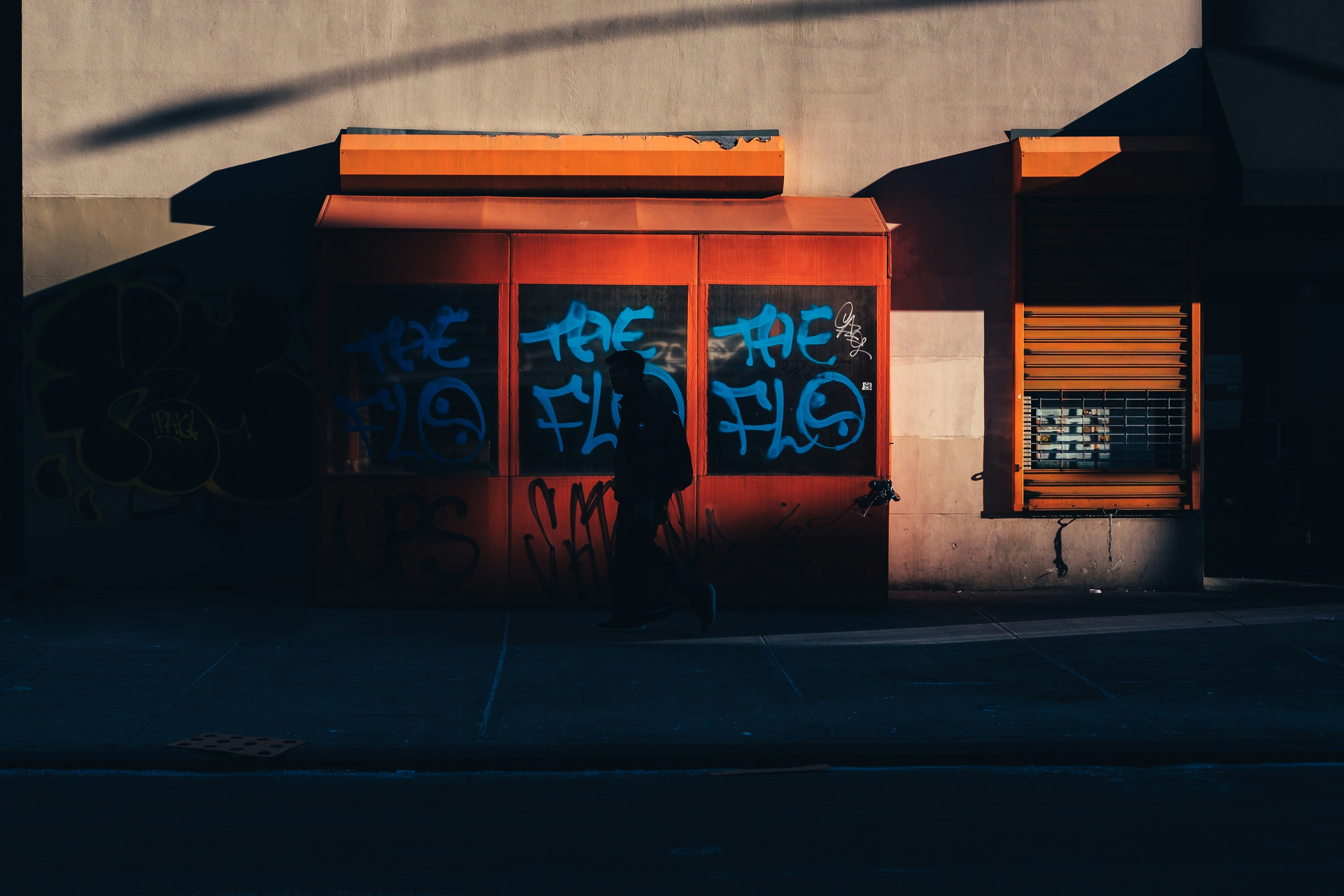 photo-1572010984246-f7f4020567a1?ixid=M3wxMjA3fDB8MXxzZWFyY2h8MTV8fCVFMCVCOCVBQSVFMCVCOCVBNSVFMCVCOSU4NyVFMCVCOCVBRCVFMCVCOCU5NSUyMHBnfGVufDB8fHx8MTc1MTczNzM5N3ww\u0026ixlib=rb-4.1.0