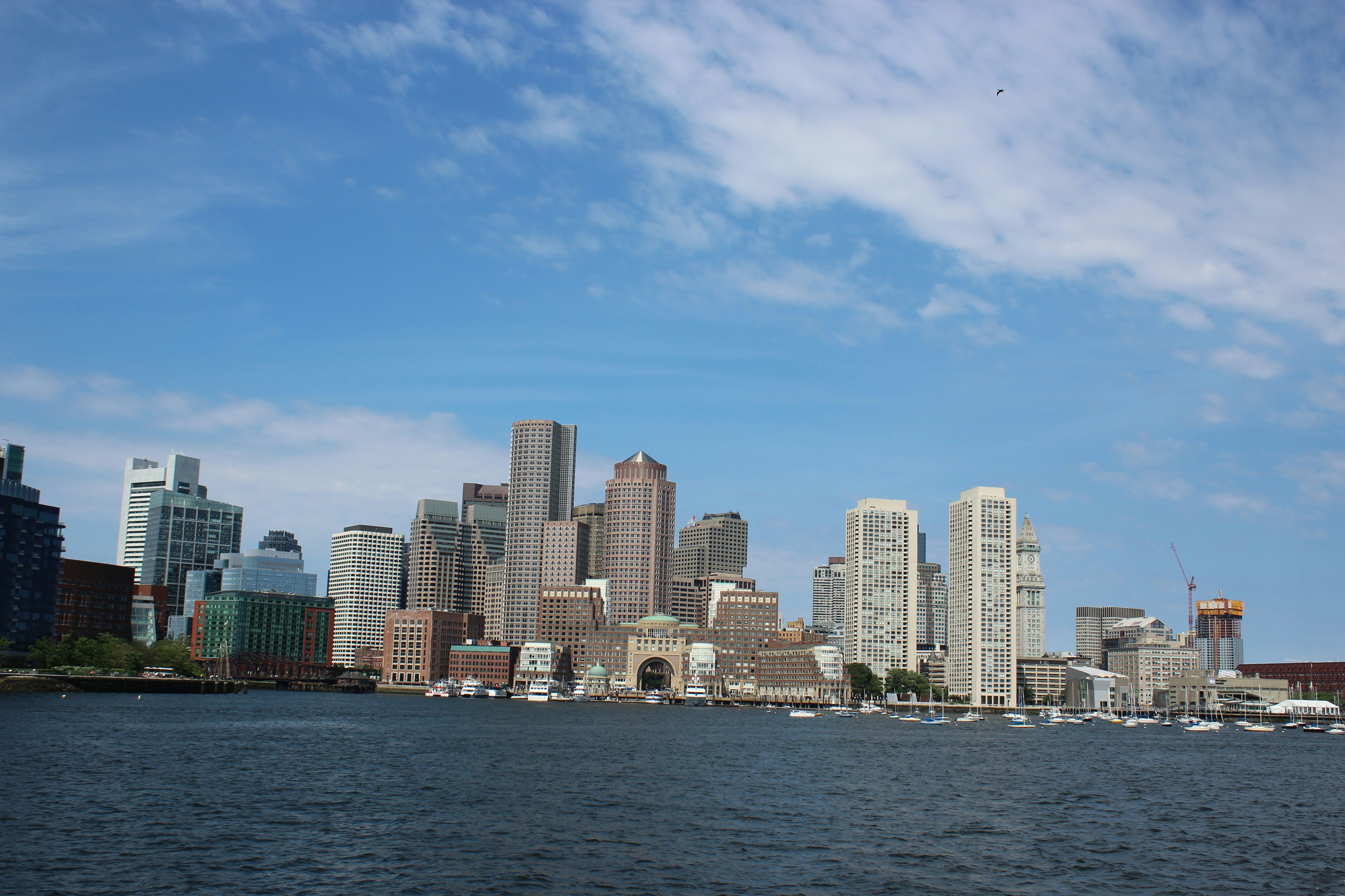 Photo by solutionrong