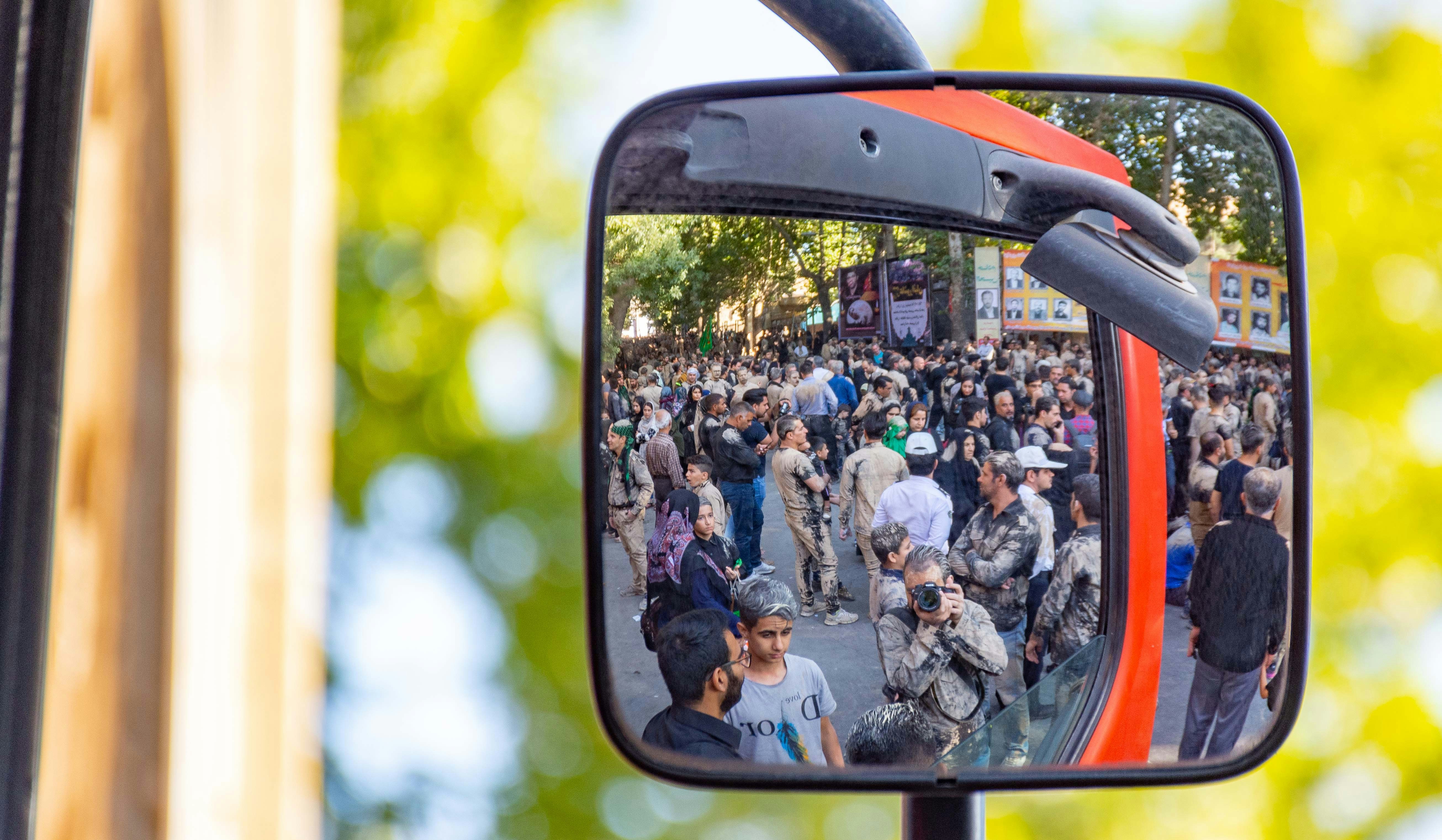 vehicle wing mirror