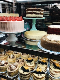 assorted-color cake lot