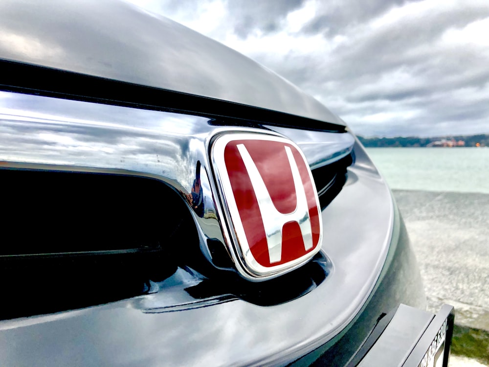 Honda emblem