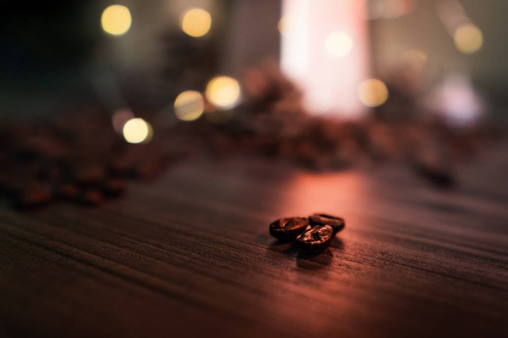 pile of brown coffee beans