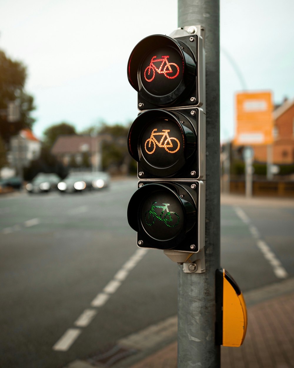 gray traffic light