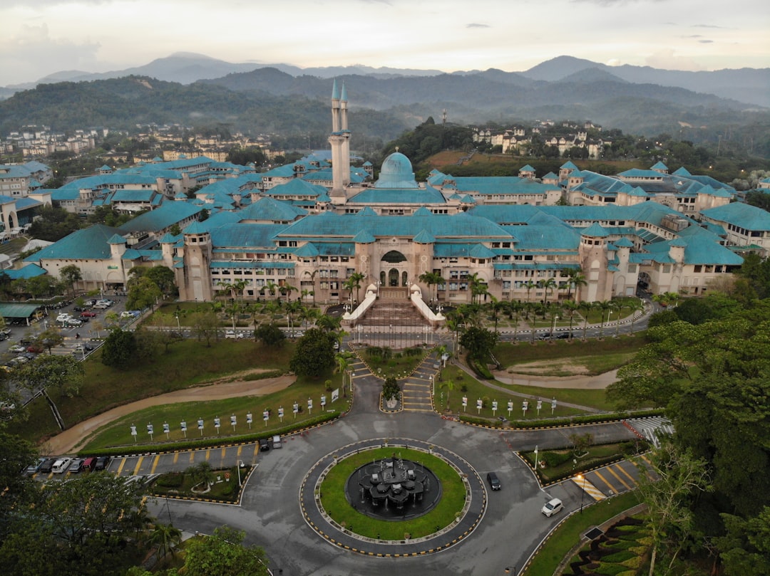 Travel Tips and Stories of IIUM in Malaysia