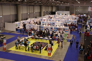 Exploring Trade Shows in China: A Guide for Business Travelers