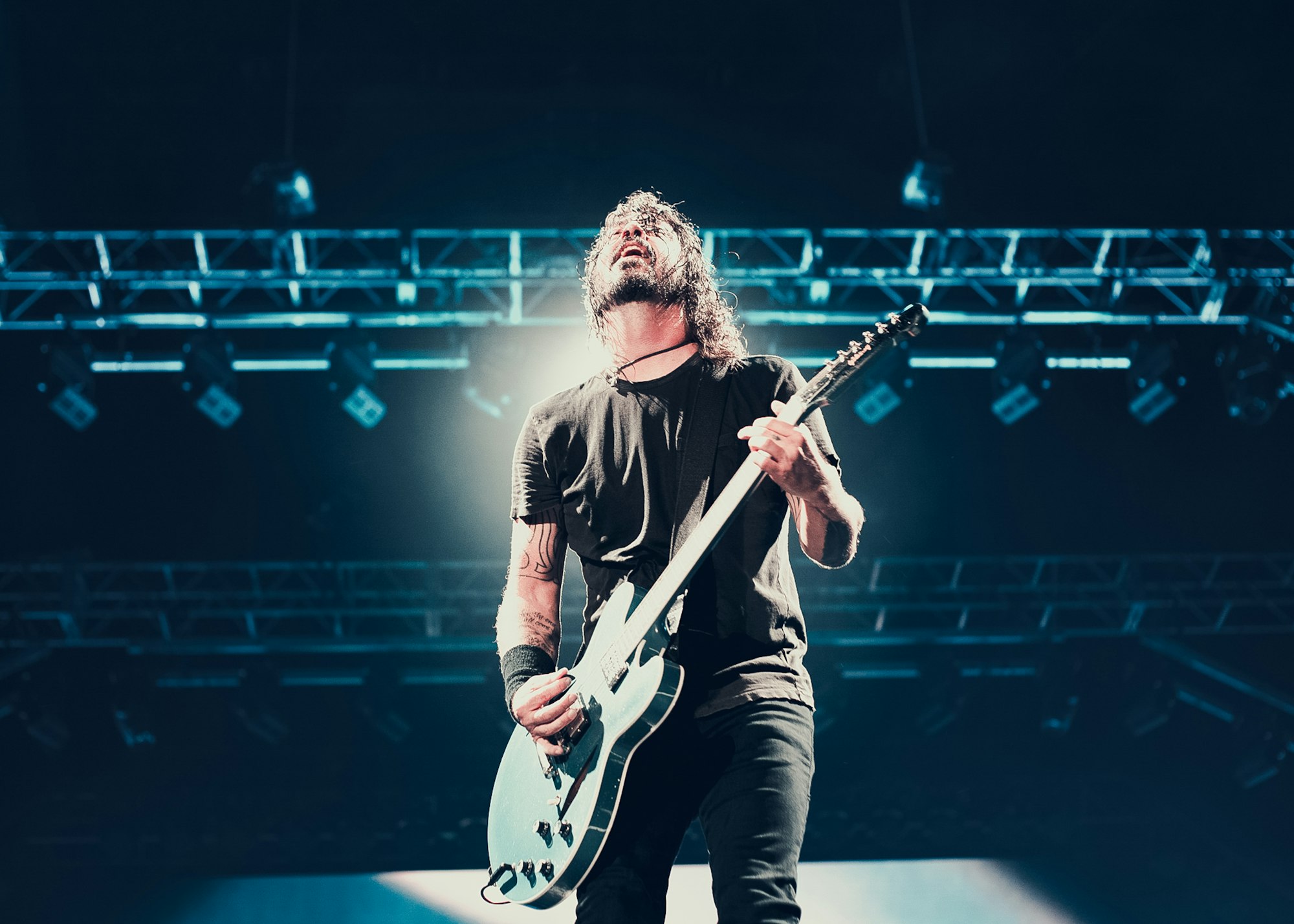 foo fighters uk tour vip tickets