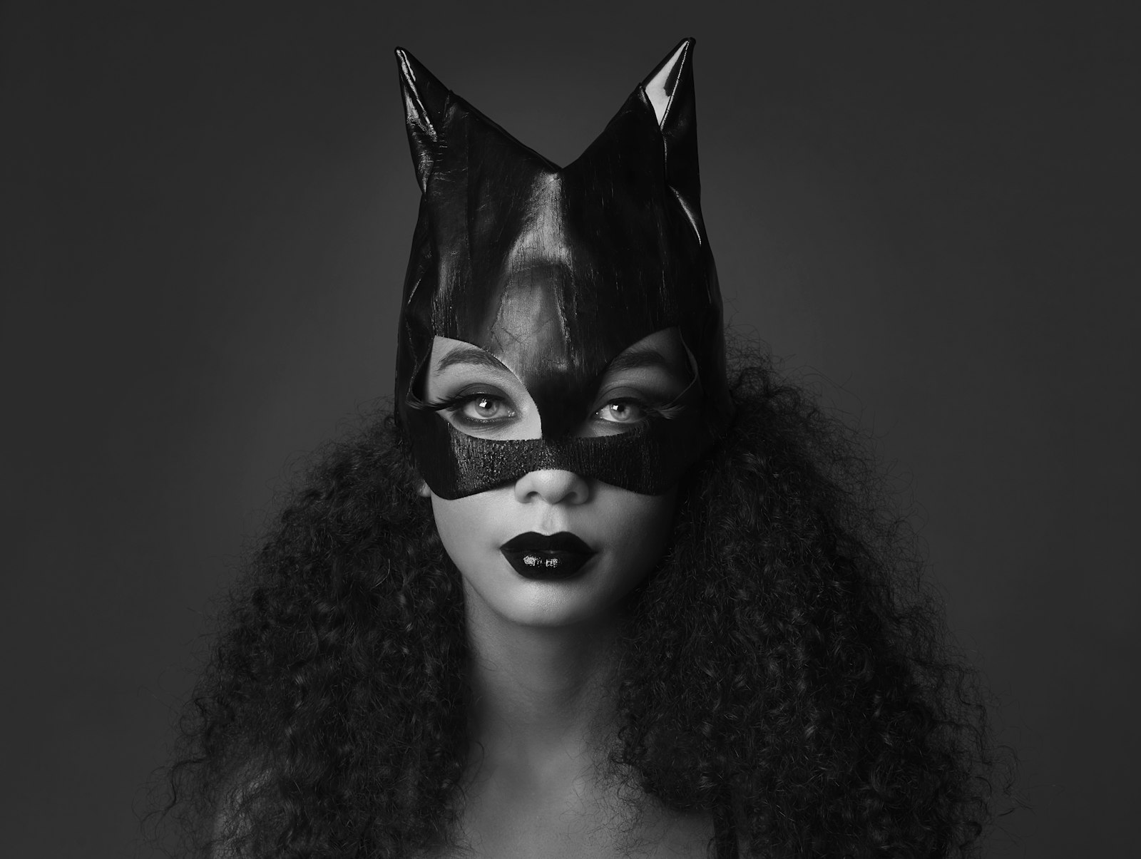 Hasselblad H4D-40 + HC 80 sample photo. Catwoman photography