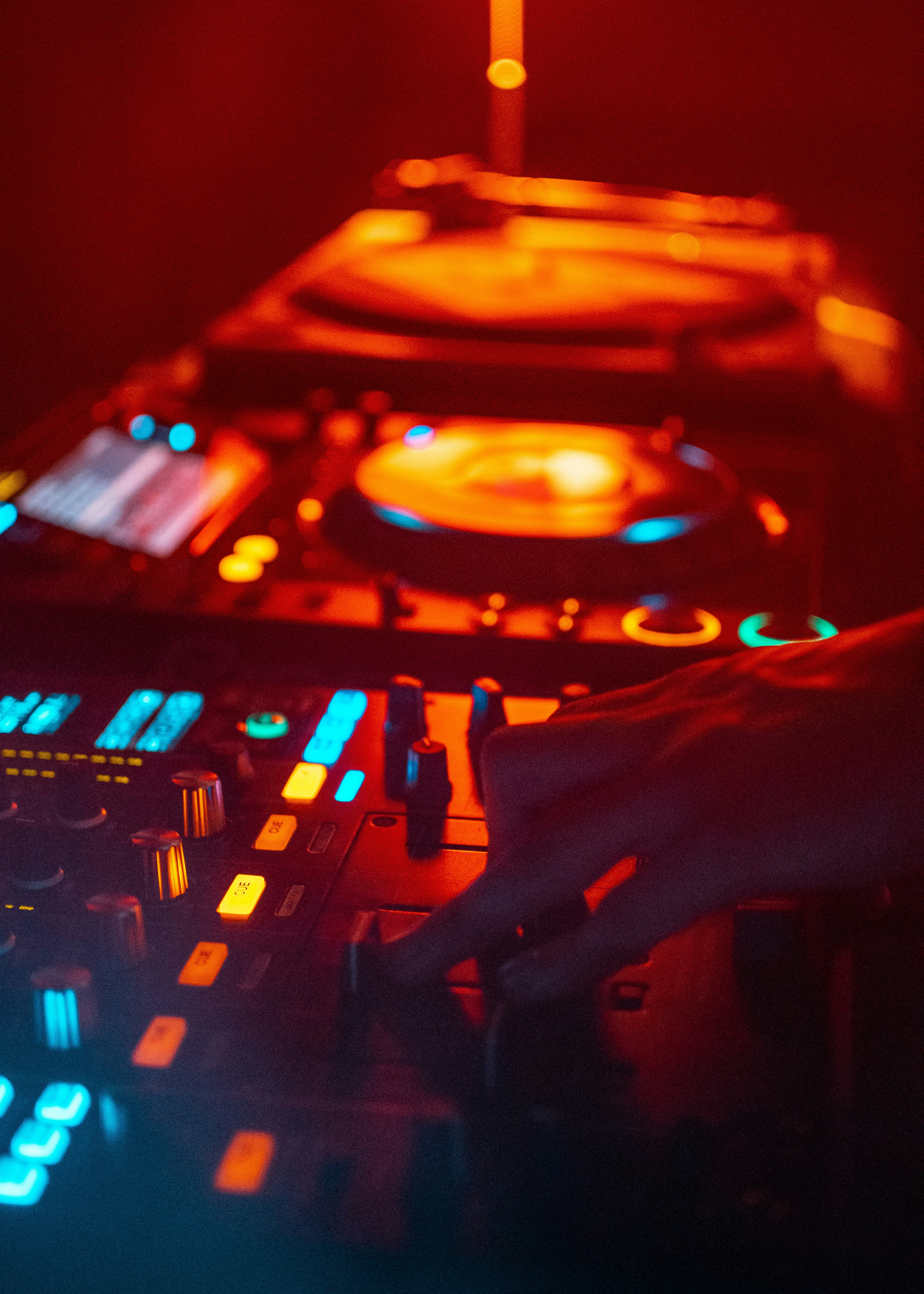Beacons banner for @dj