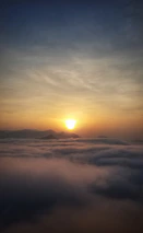 An inspiring scene of a sunrise over Colombian landscapes symbolizing new beginnings and balance.