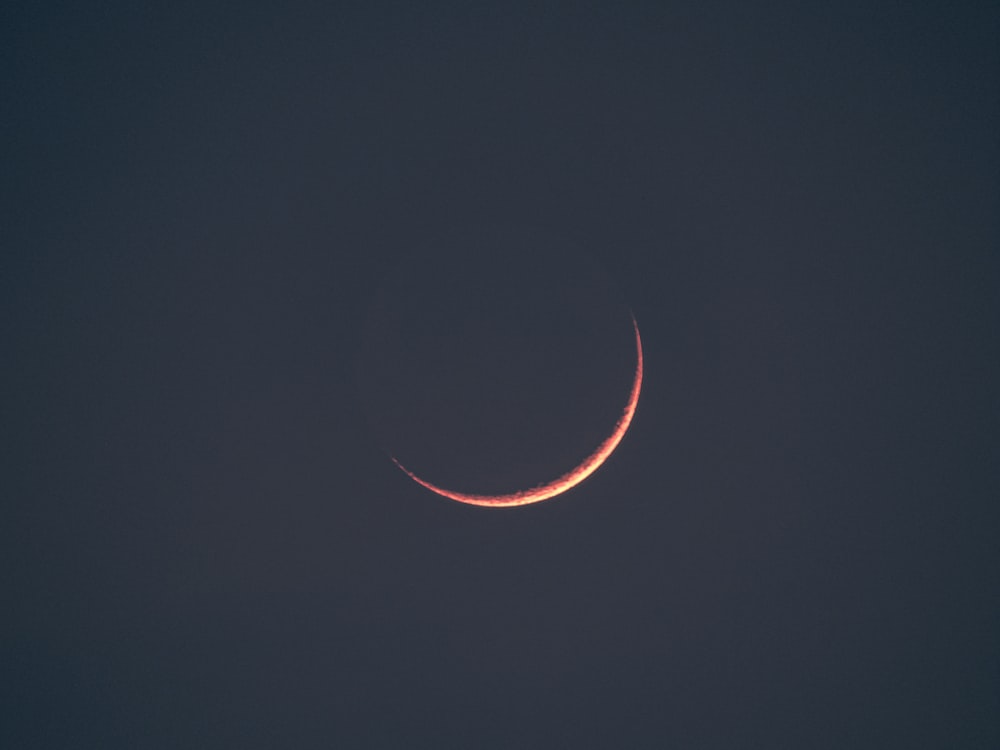 crescent moon at nighttime