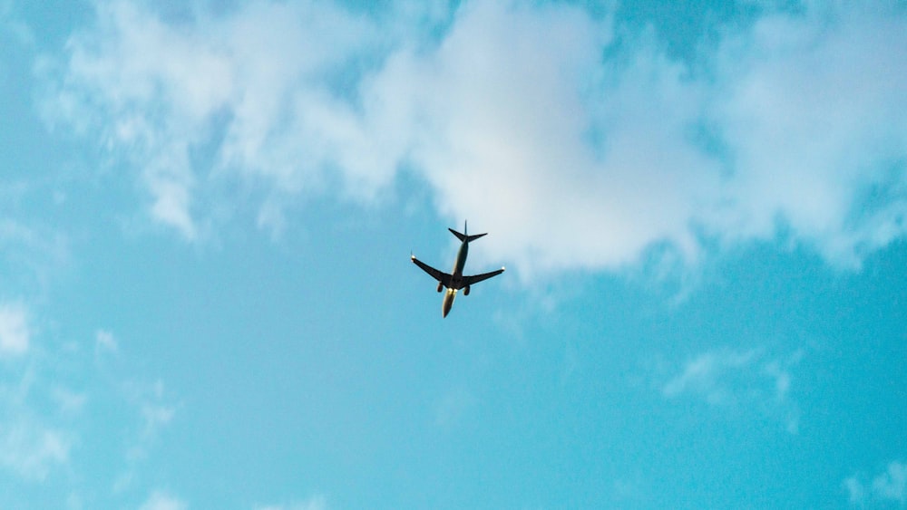 silhouette of aircraft