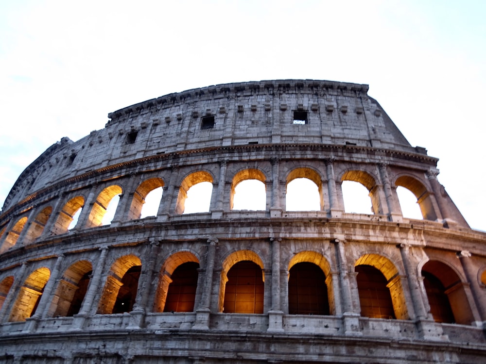 Fotografía de Arquitectura del Coliseo Gris