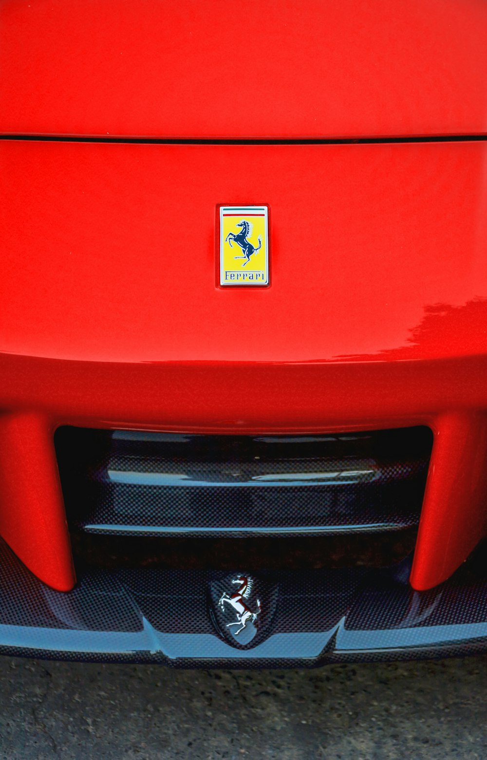 Ferrari logo