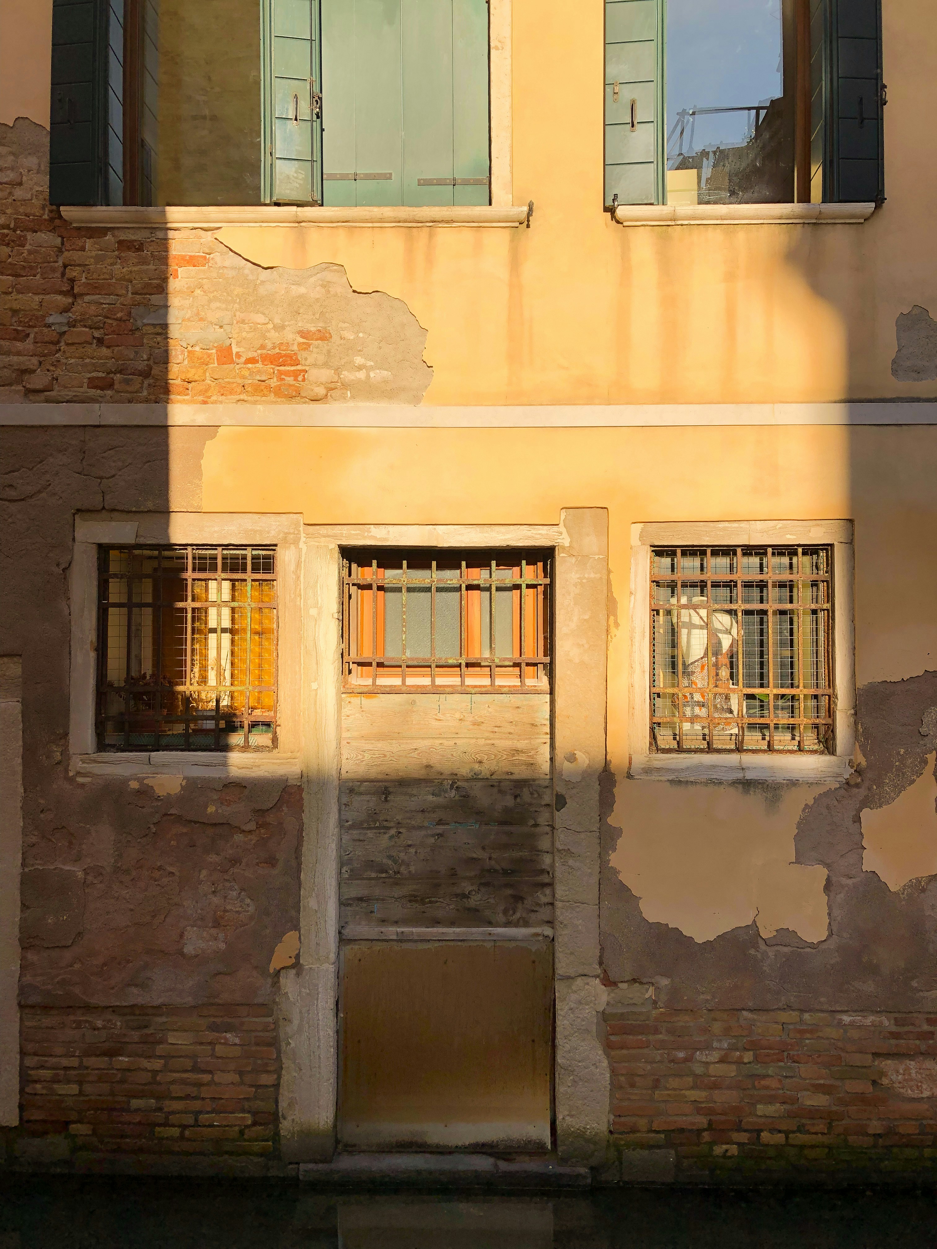 muro di cemento beige