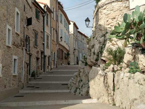 Exploring Antibes: A Local's Travel Guide