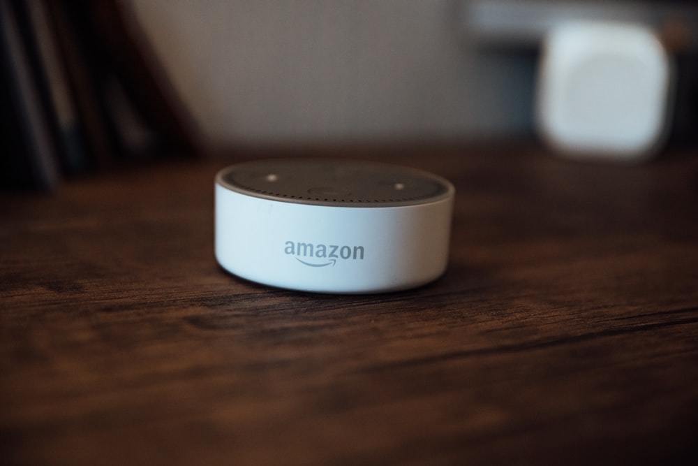 white Amazon echo dot