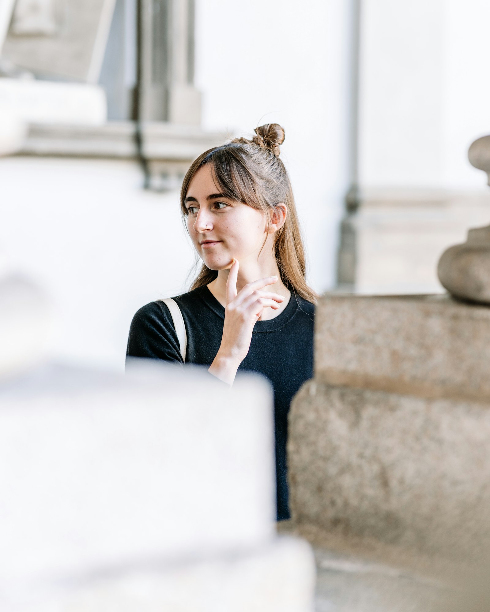 ZEISS Batis 85mm F1.8 sample photo. Woman wearing black crew-neck photography