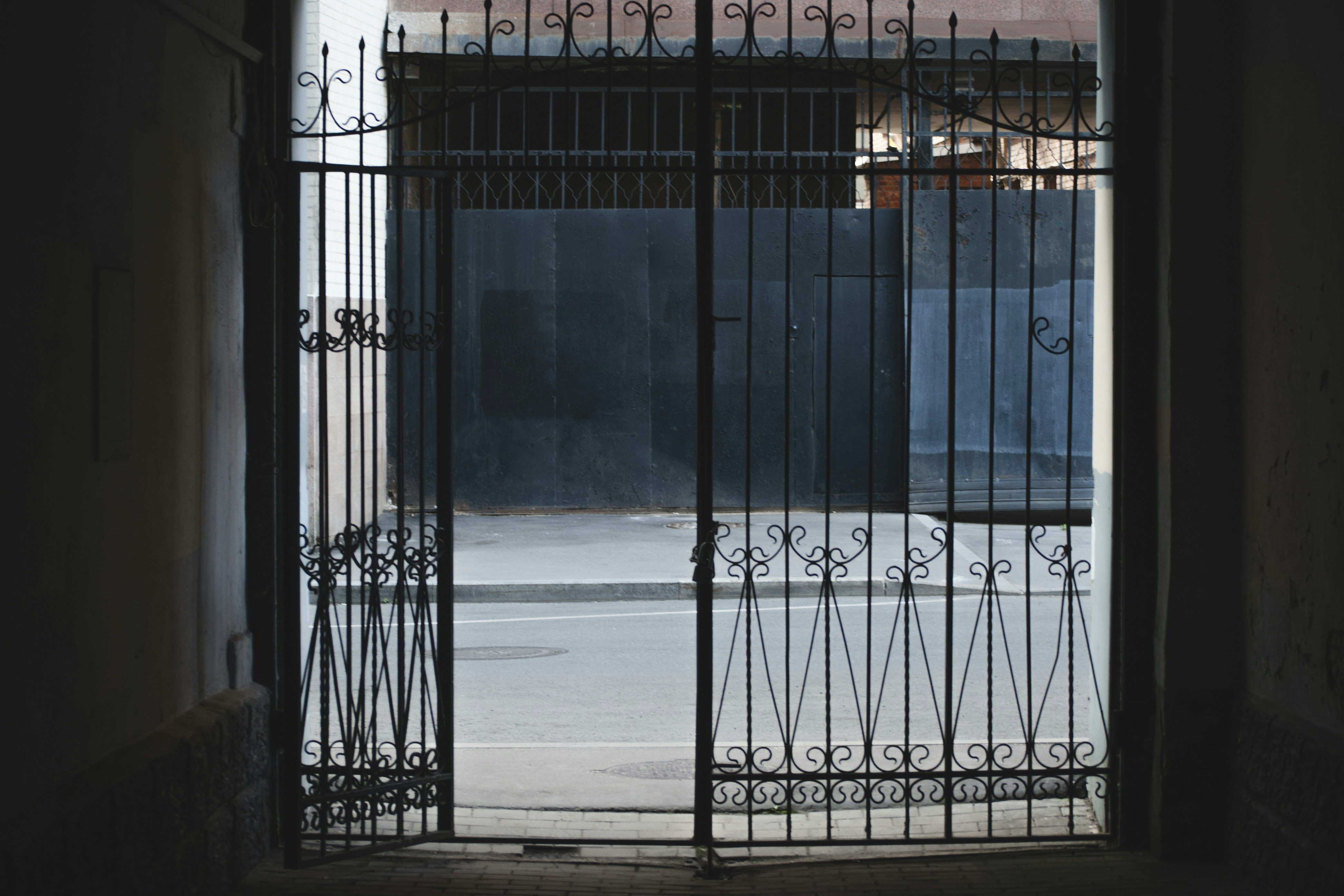 Photo by yuli_superson