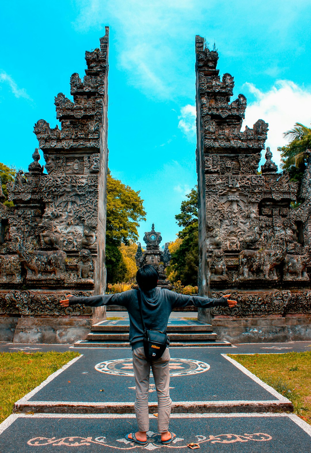 Landmark photo spot Jalan Kebun Raya Garuda Wisnu Kencana Cultural Park