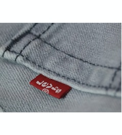 Levis jeans