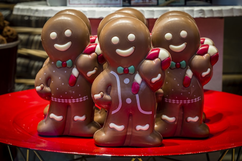 gingerbread man cohoclates