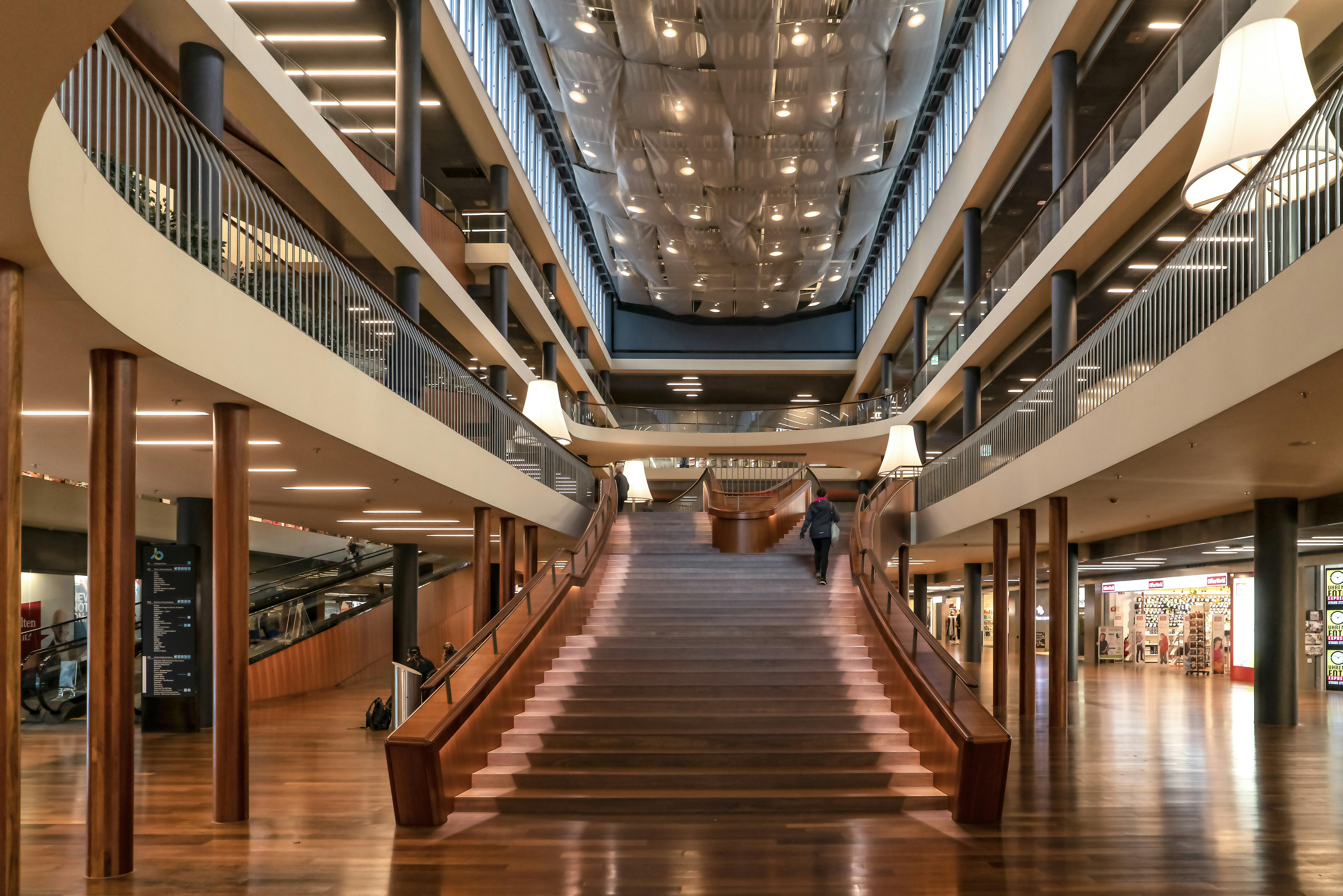 Photo by rgaleriacom