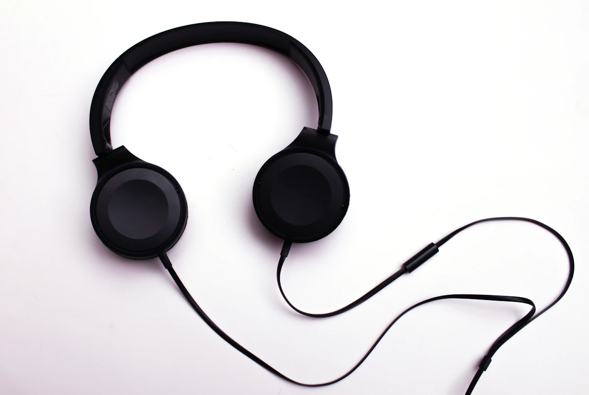 Wireless earbuds being bought online