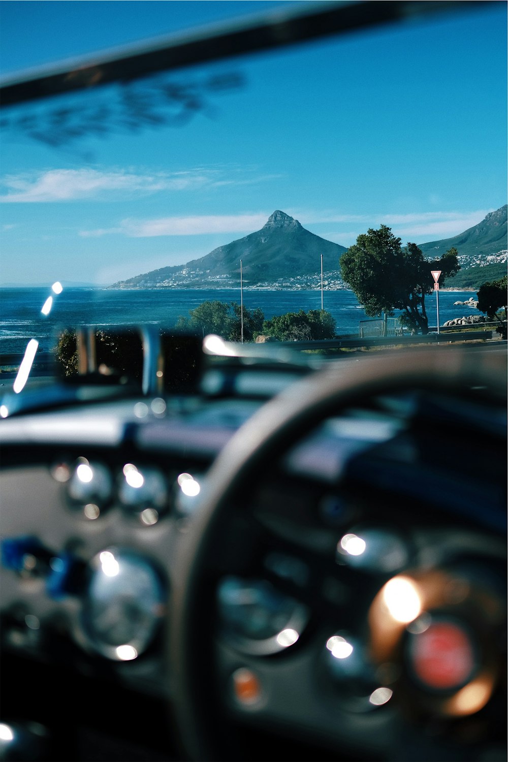 selective focus photography of mountain during daytime