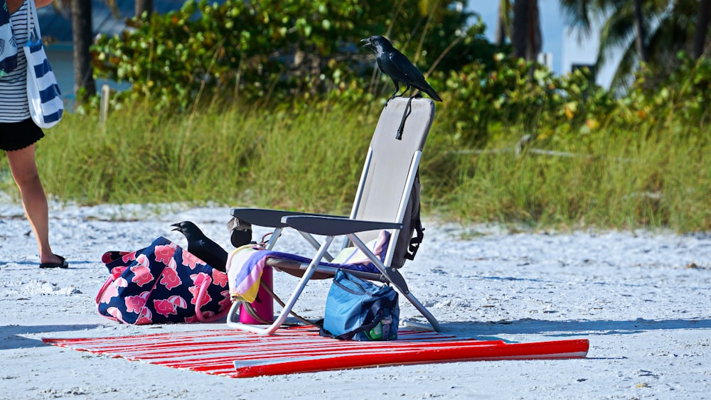 gray folding chair