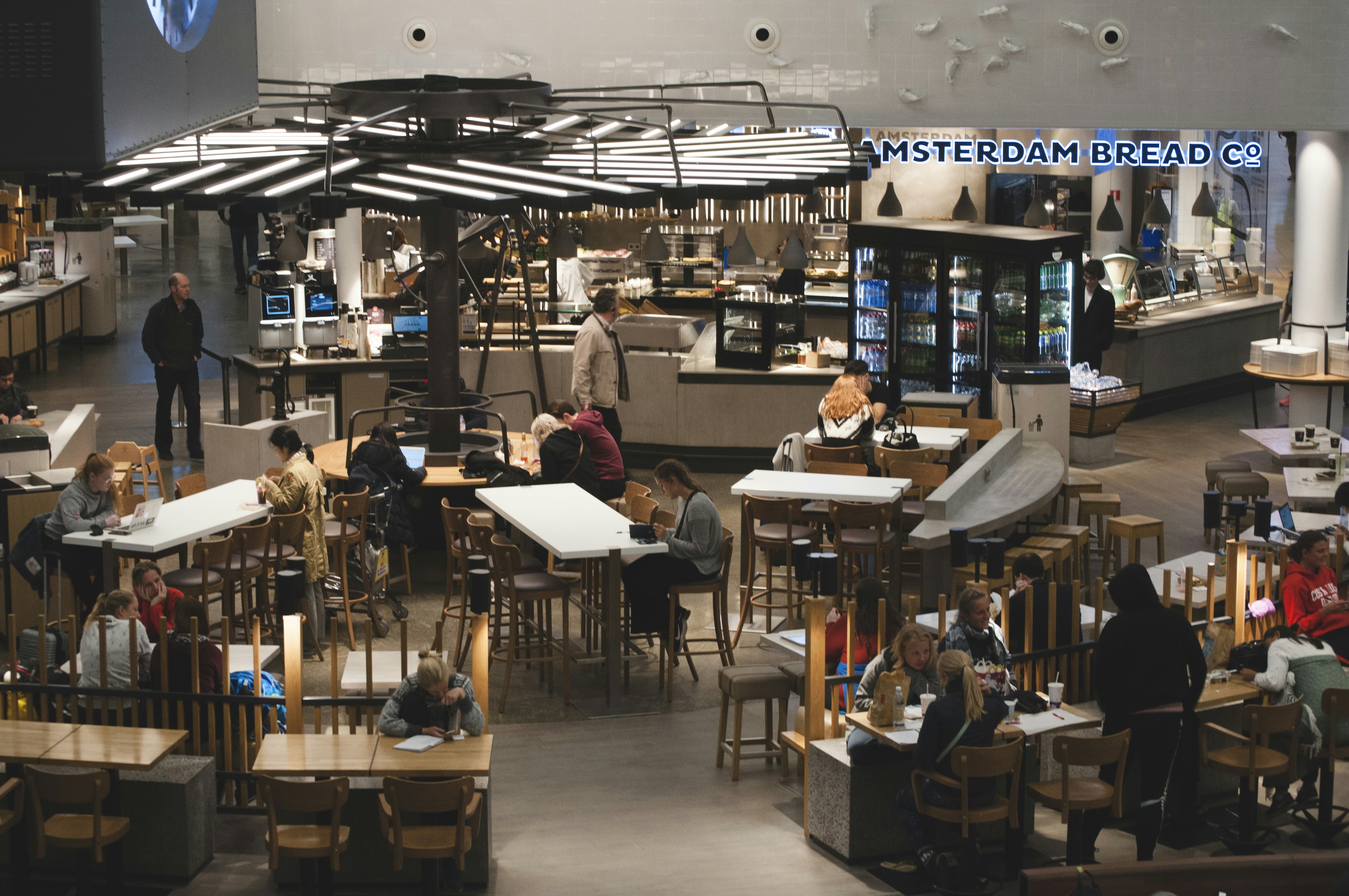 Photo by yuli_superson