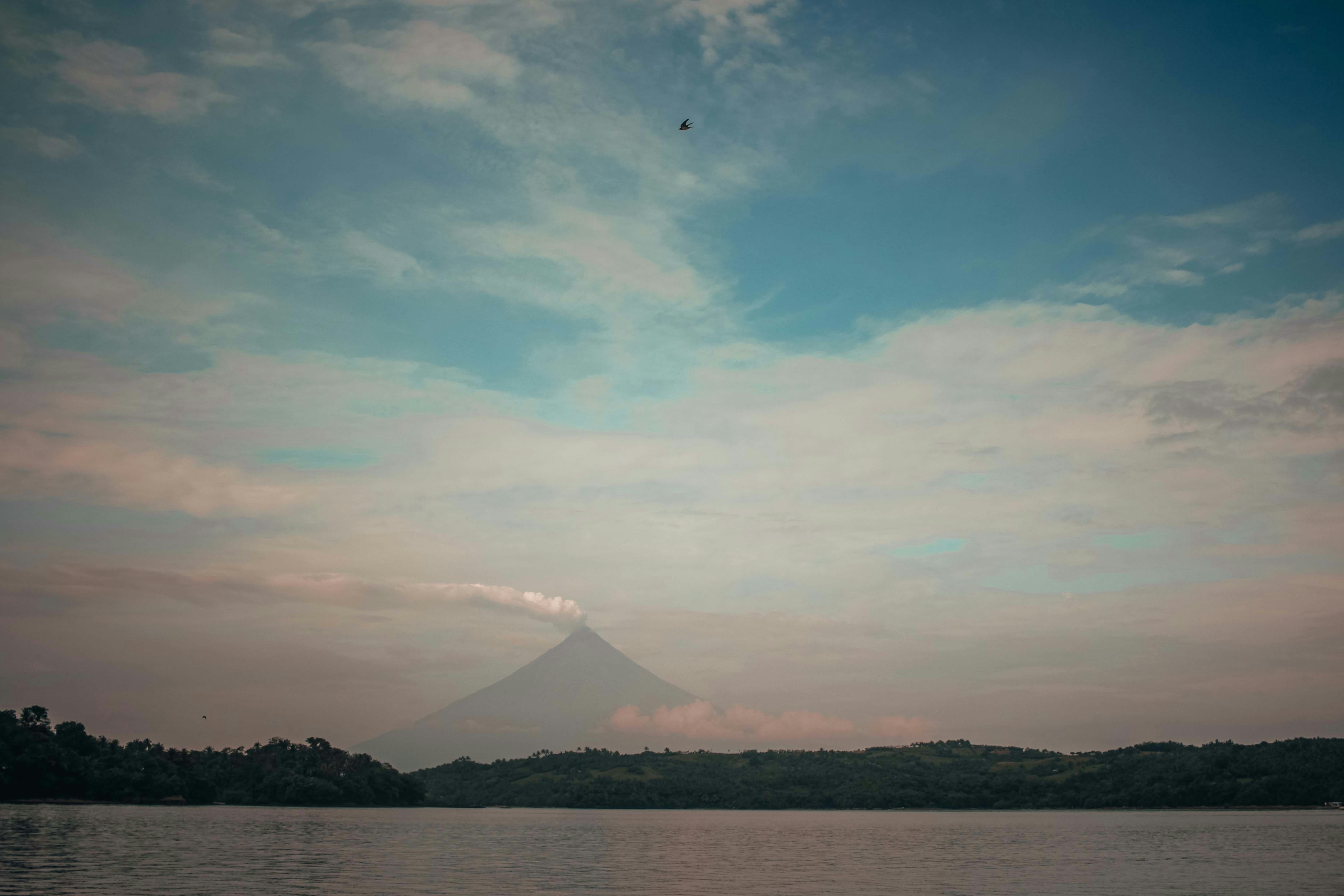 wide angle photo of mountain