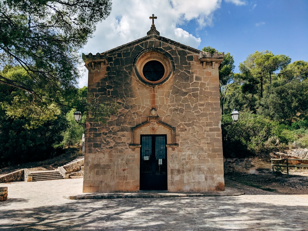 brown brick cathedral