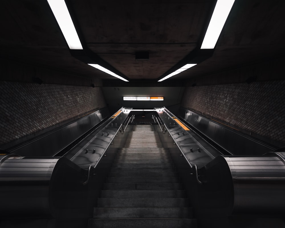 escalator in subway