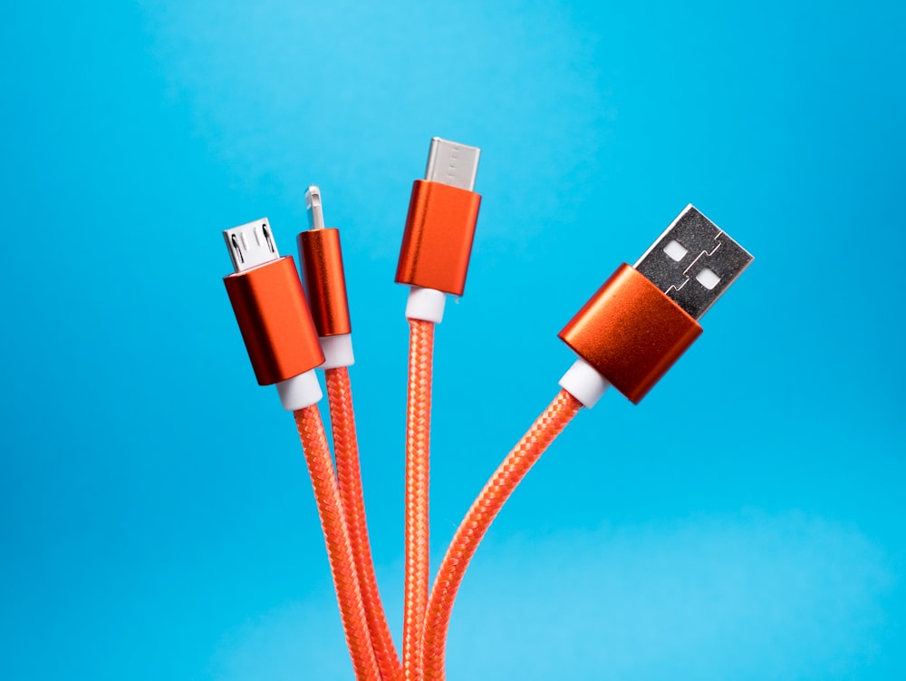 USB-C vs Lightning Connectors: A Comparison Guide post image