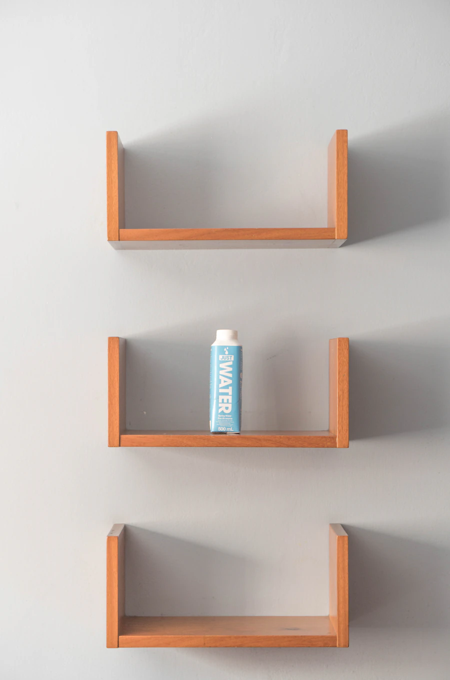 Small wall shelves adhesive