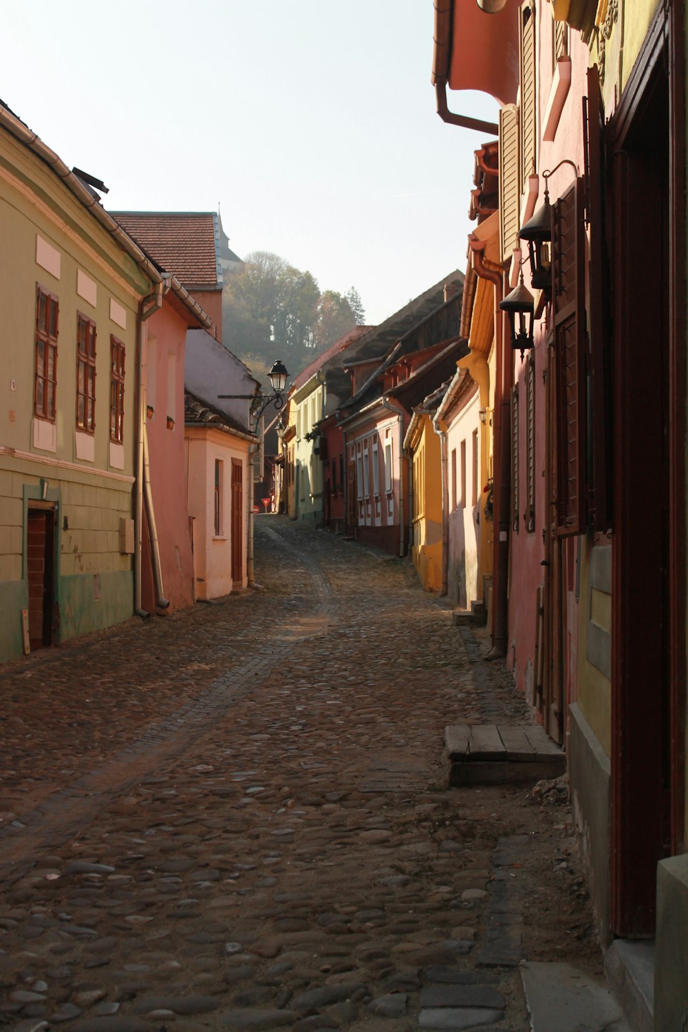 empty houses alley