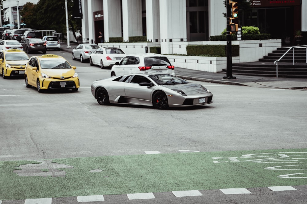 gray Lamborghini coupe