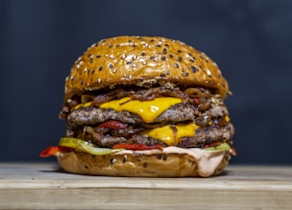 double patty cheeseburger