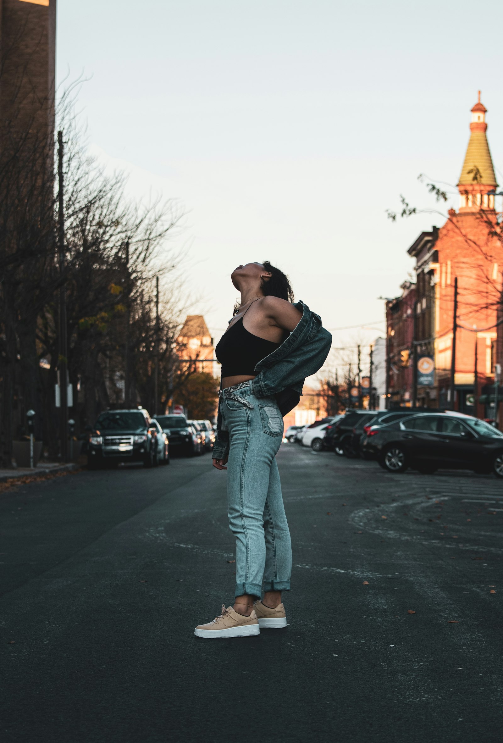 Nikon D3500 sample photo. Woman standing on road photography